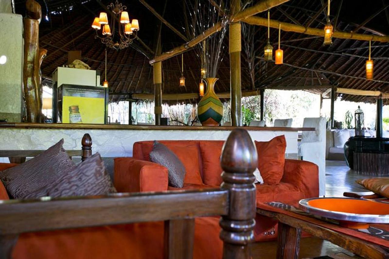 Mbweha Camp Lake Nakuru Elmenteita Exterior photo